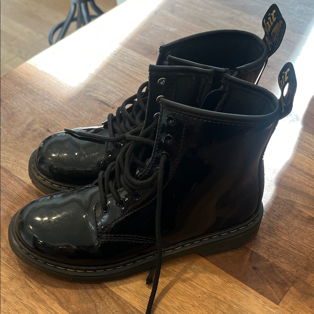 Dr.Martens Docs DMs DocMartens Black Kids Boots